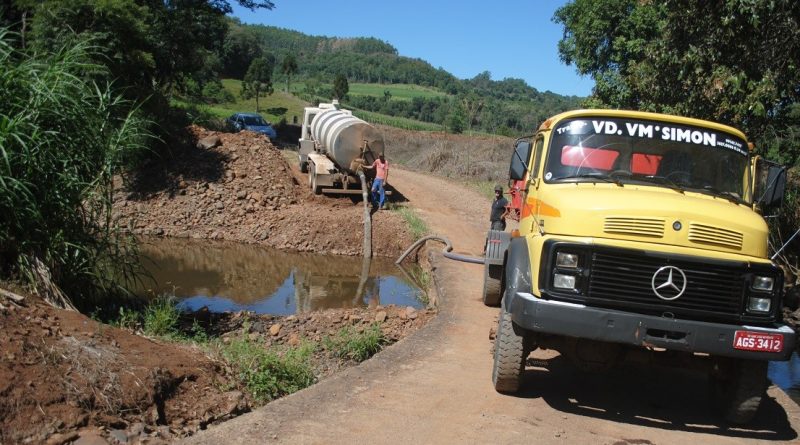 Captação e transporte de água no interior